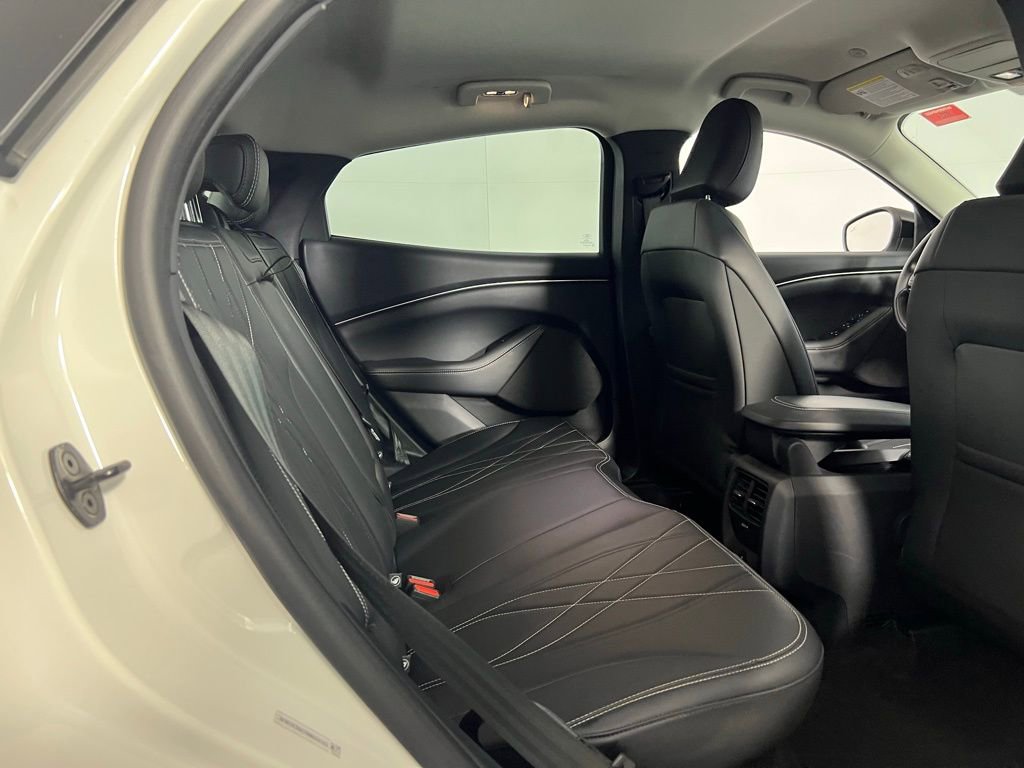 Used 2024 Ford Mustang Mach-E Select image 27