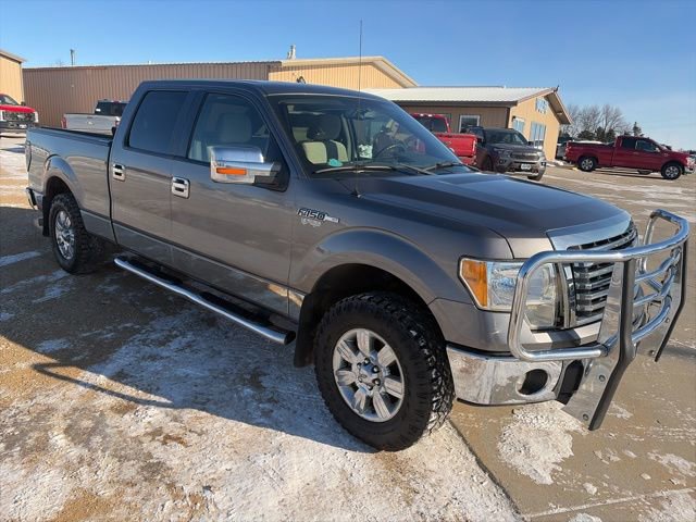 Used 2010 Ford F150 XLT image 1