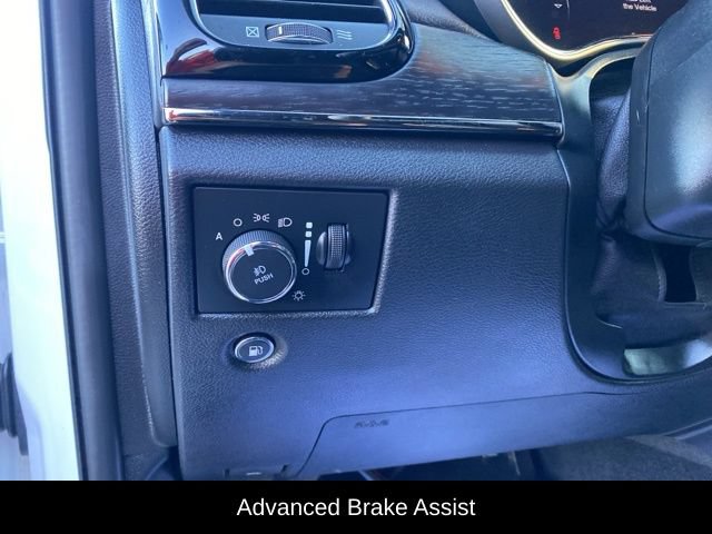 Used 2019 Jeep Grand Cherokee High Altitude AWD/4WD image 9