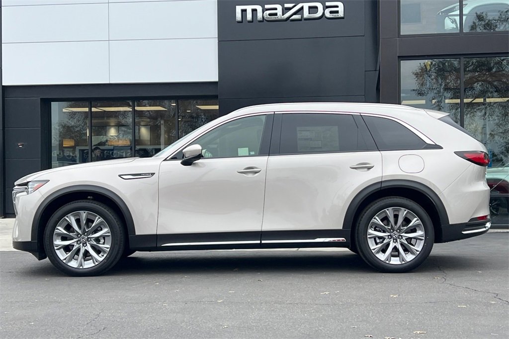 New 2026 MAZDA CX-90 3.3 Turbo w/ Premium Plus Pkg image 8