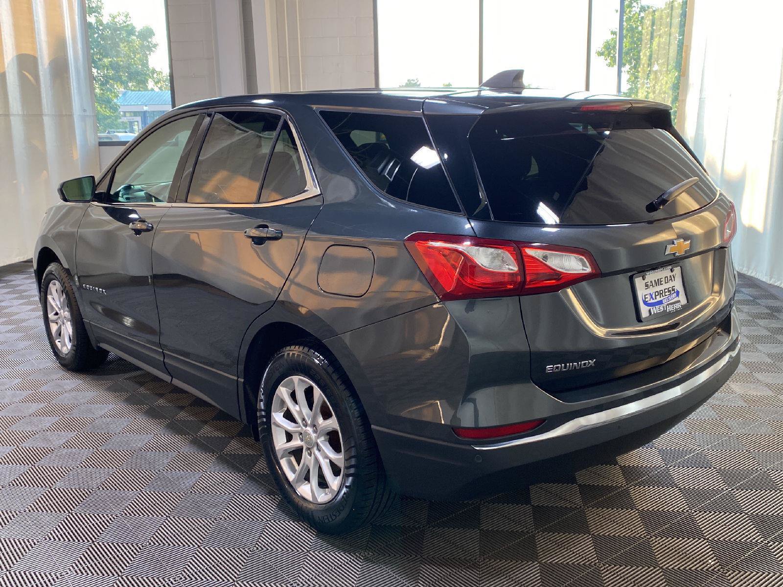 Used 2020 Chevrolet Equinox LT w/ Driver Convenience Package FWD image 15