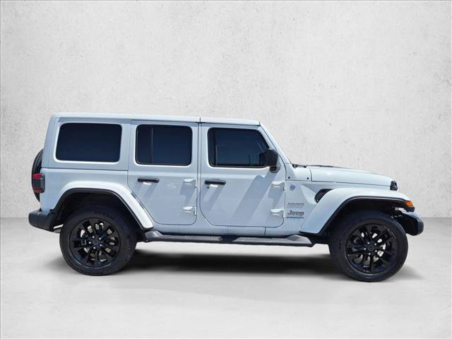 Used 2024 Jeep Wrangler Unlimited Sahara AWD/4WD image 4