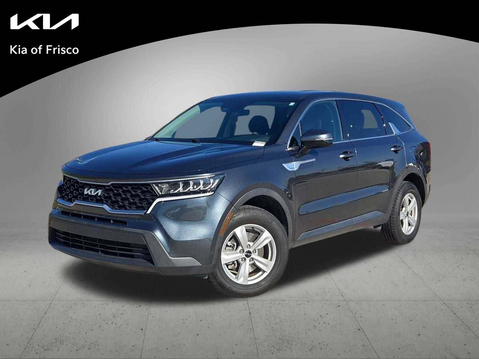 Used 2023 Kia Sorento LX image 1