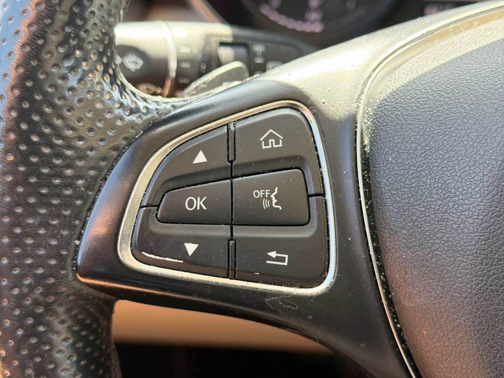 Used 2017 Mercedes-Benz GLC 300 image 26