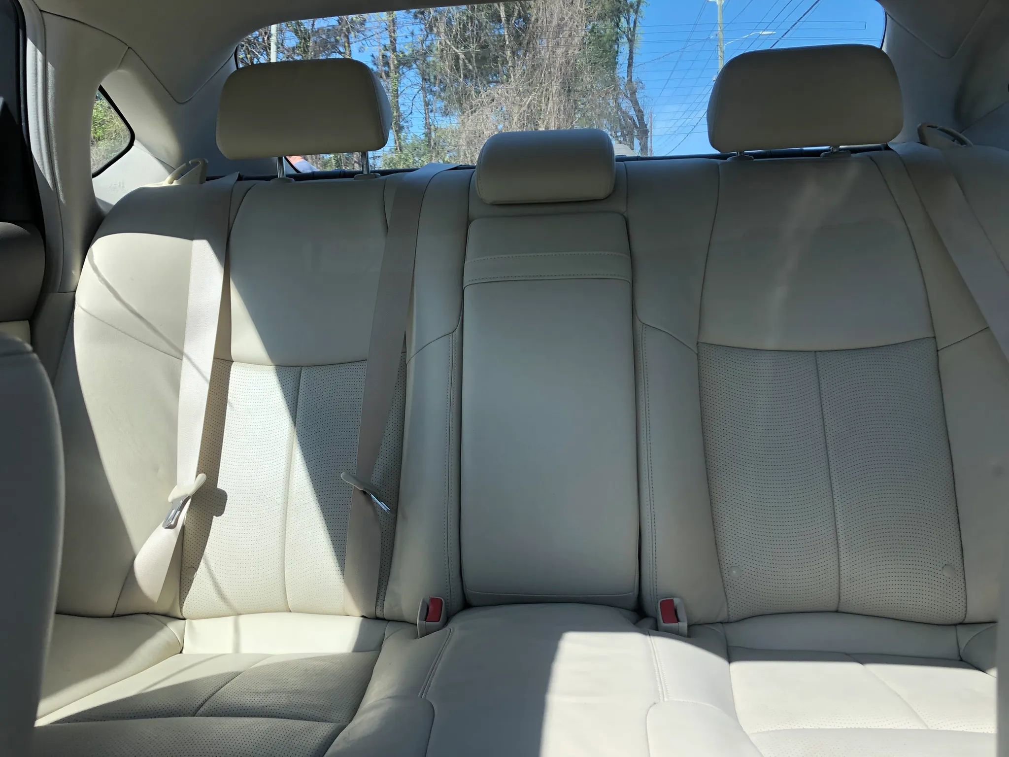 Used 2017 INFINITI Q70 L 3.7 image 30