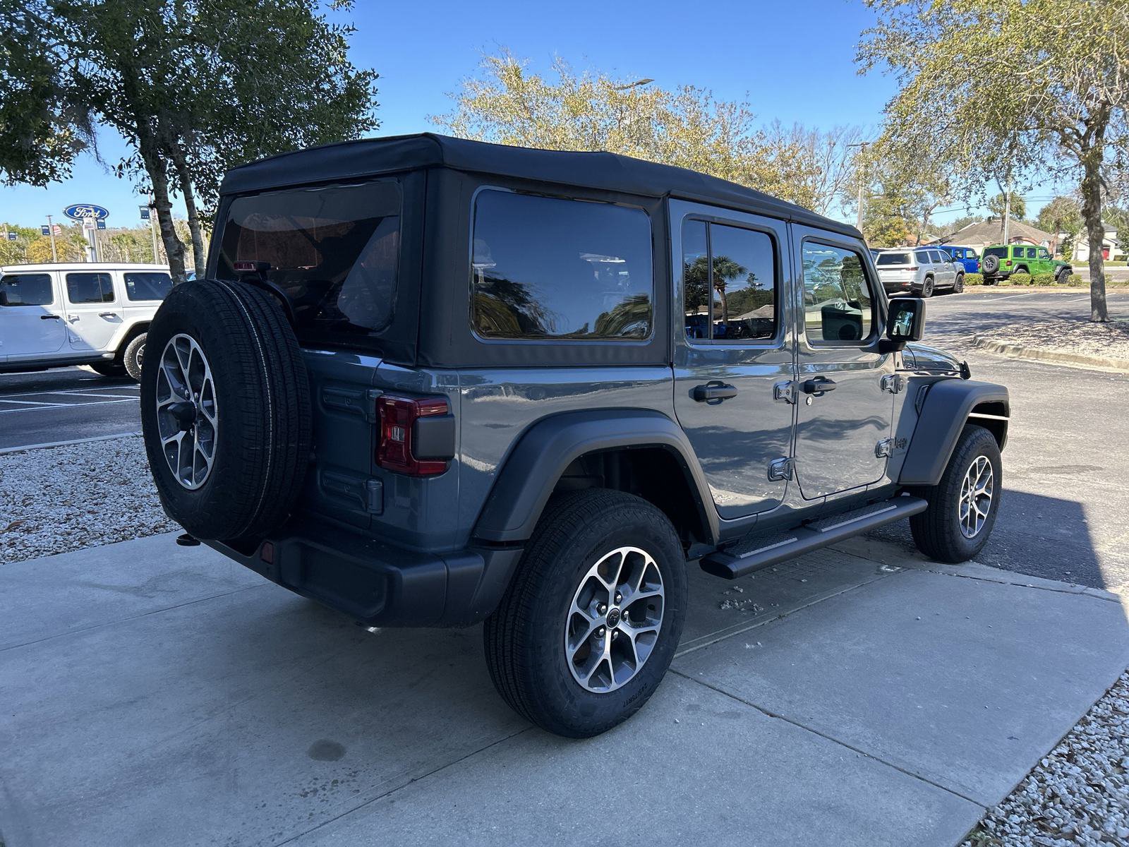 New 2025 Jeep Wrangler Sport S image 10