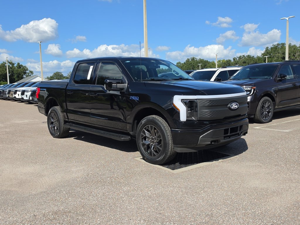 Certified 2024 Ford F150 Lightning XLT AWD/4WD image 2