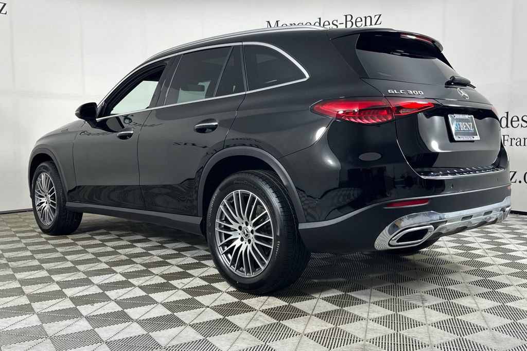 Certified 2026 Mercedes-Benz GLC 300 image 8