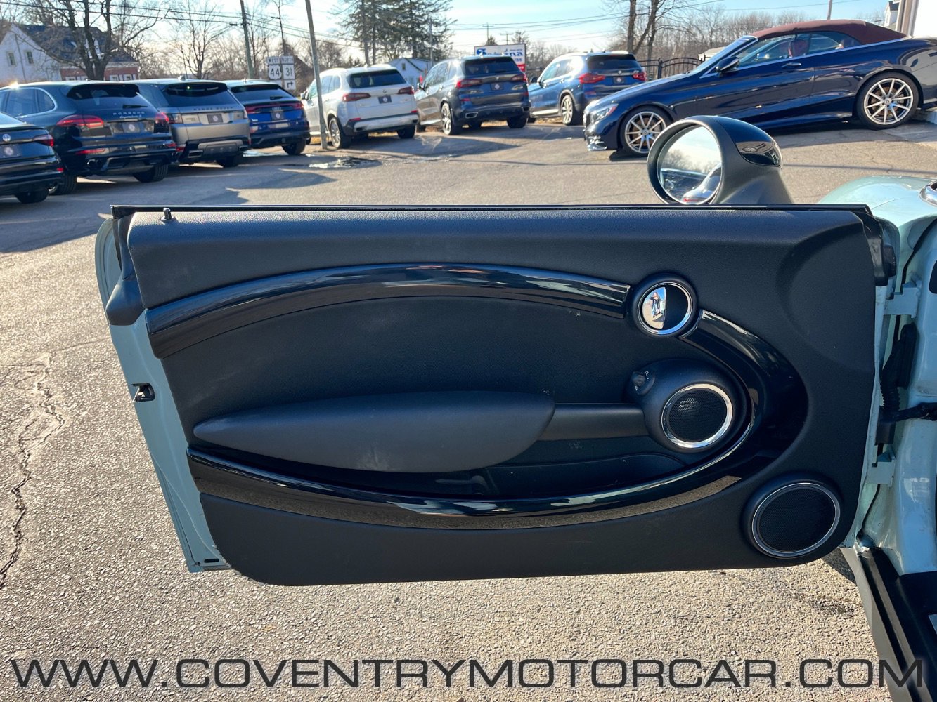Used 2012 MINI Cooper Convertible image 31