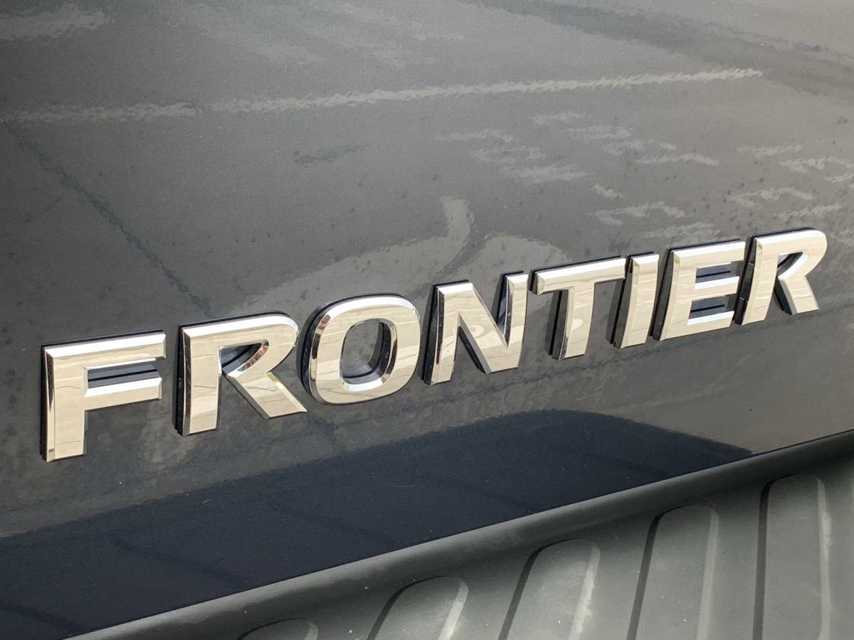 Used 2021 Nissan Frontier SV image 8