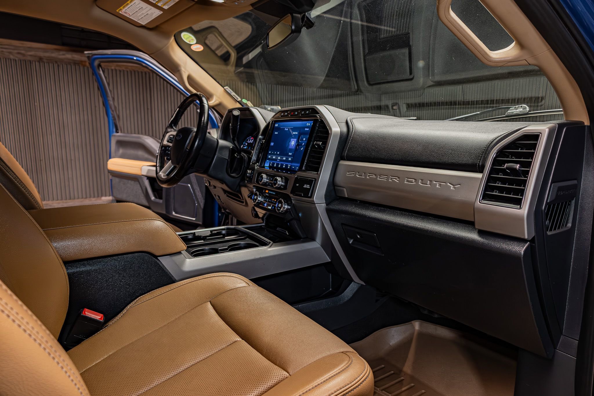 Used 2022 Ford F350 Lariat w/ Tremor Off-Road Package image 18