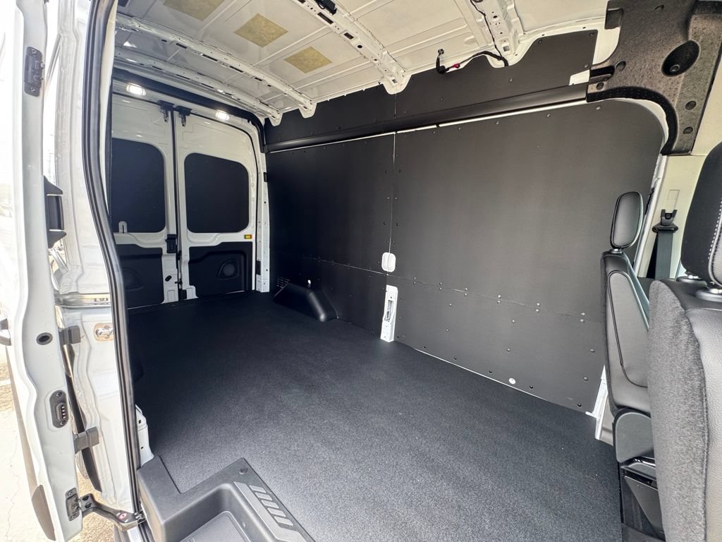 New 2026 Ford Transit 250 148 High Roof w/ Load Area Protection Package RWD image 26