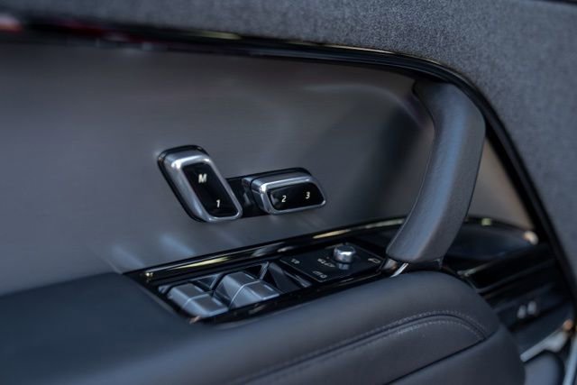 Used 2024 Land Rover Range Rover Sport SE image 44