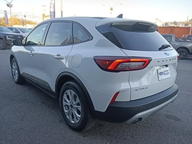 Used 2025 Ford Escape Active image 5