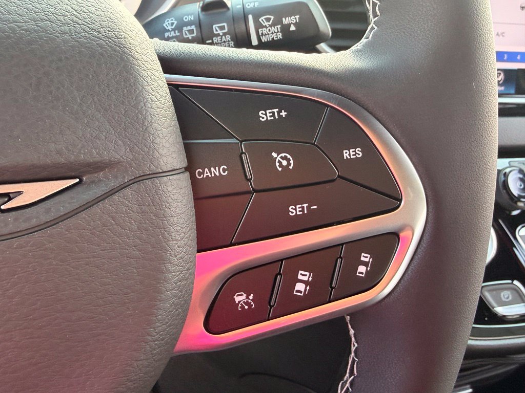 New 2027 Chrysler Pacifica LX FWD image 18