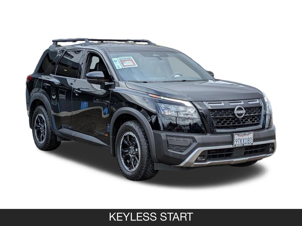 Certified 2025 Nissan Pathfinder Rock Creek AWD/4WD image 2