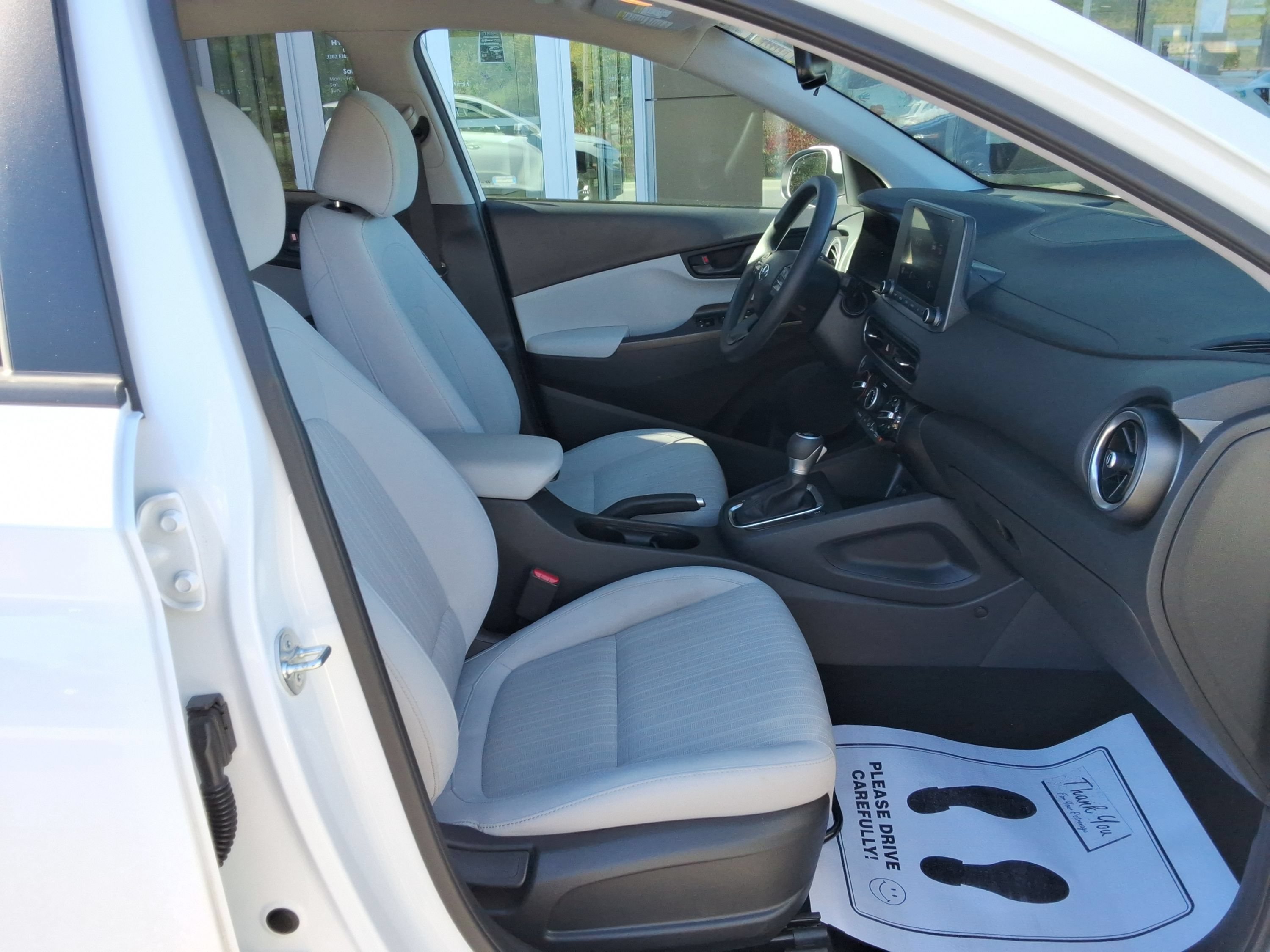 Used 2023 Hyundai Kona SEL AWD/4WD image 24
