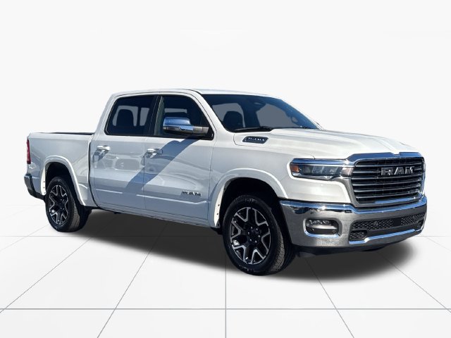 Used 2026 RAM 1500 Laramie AWD/4WD image 8
