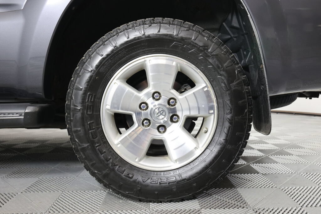 Used 2008 Toyota 4Runner SR5 AWD/4WD image 8