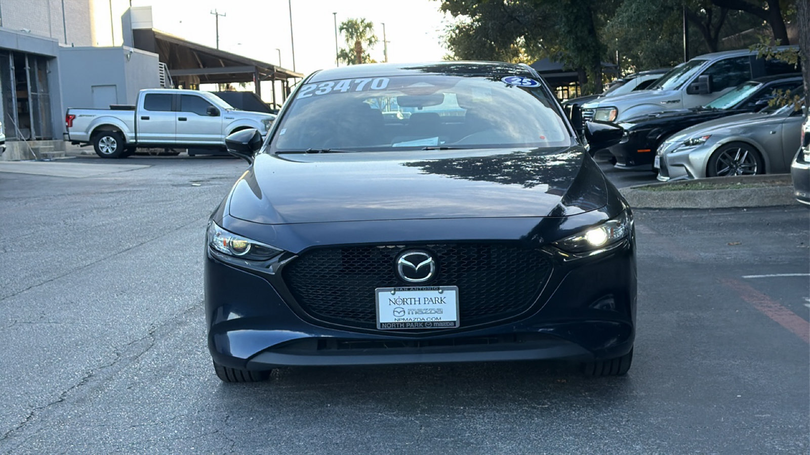 Certified 2025 MAZDA MAZDA3 s Sport FWD image 8