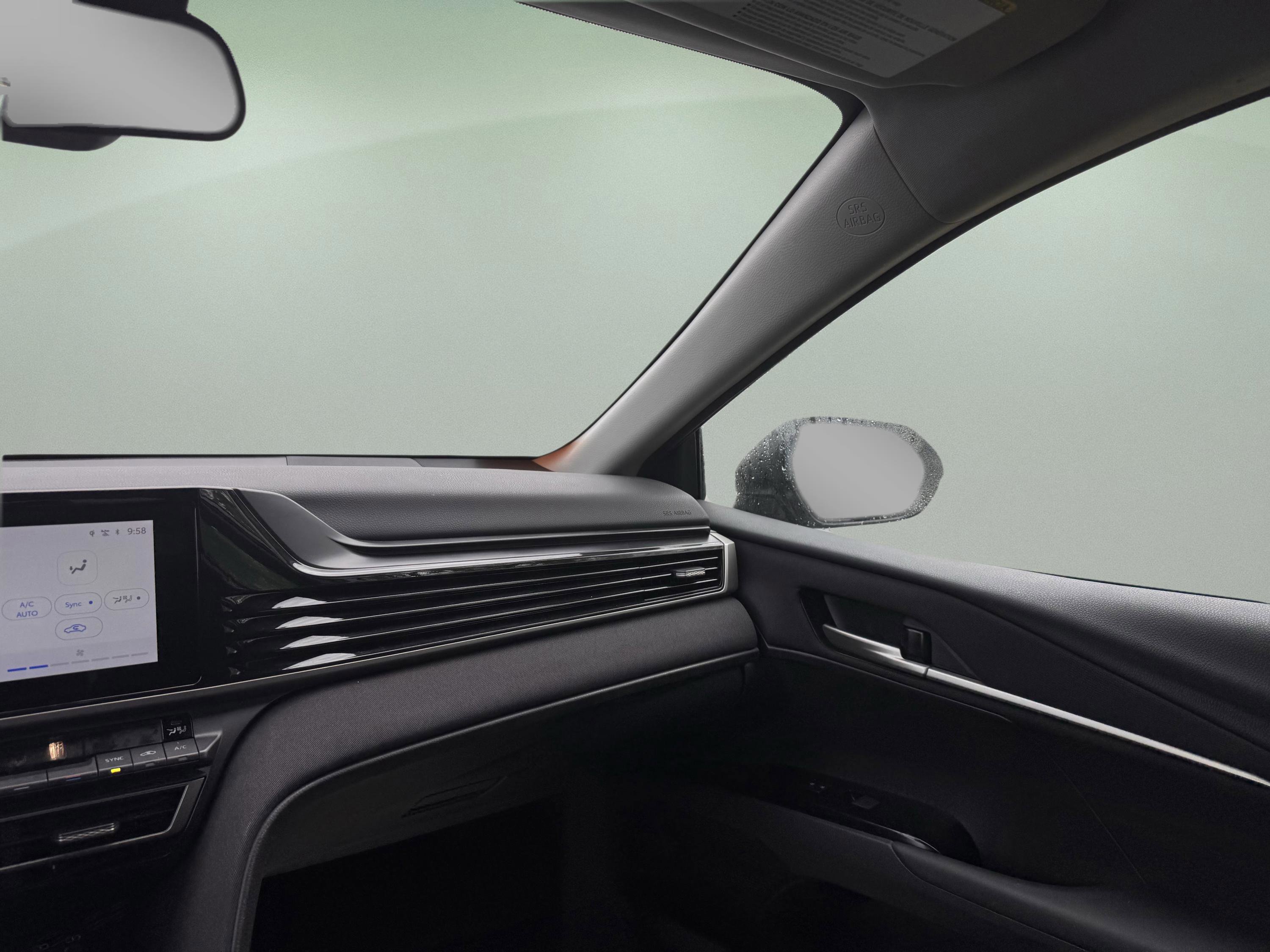 Used 2025 Toyota Camry LE FWD image 14