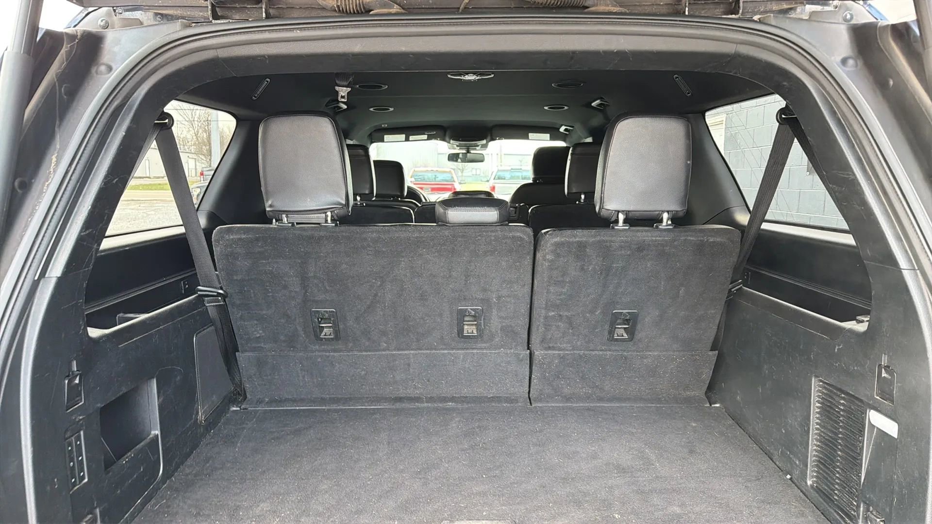 Used 2021 Ford Expedition Max Limited image 16