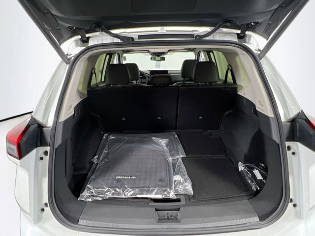 New 2025 Nissan Rogue Platinum w/ Platinum Premium Package image 25