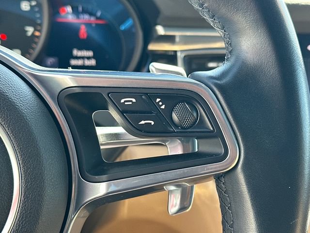 Used 2018 Porsche Macan image 23