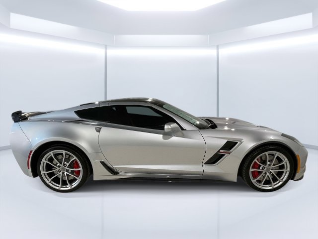 Used 2019 Chevrolet Corvette Grand Sport RWD image 9
