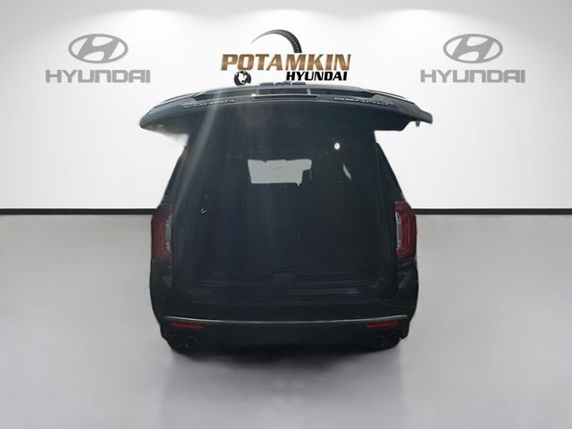 Used 2023 GMC Yukon XL Denali image 25