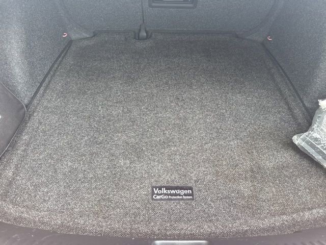 Used 2016 Volkswagen Jetta Sport w/ Lighting Package image 10