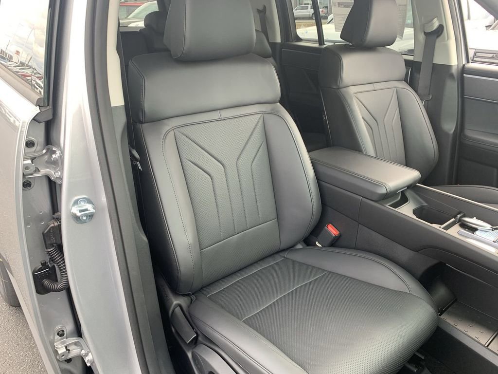 New 2026 Hyundai Santa Fe SEL image 24