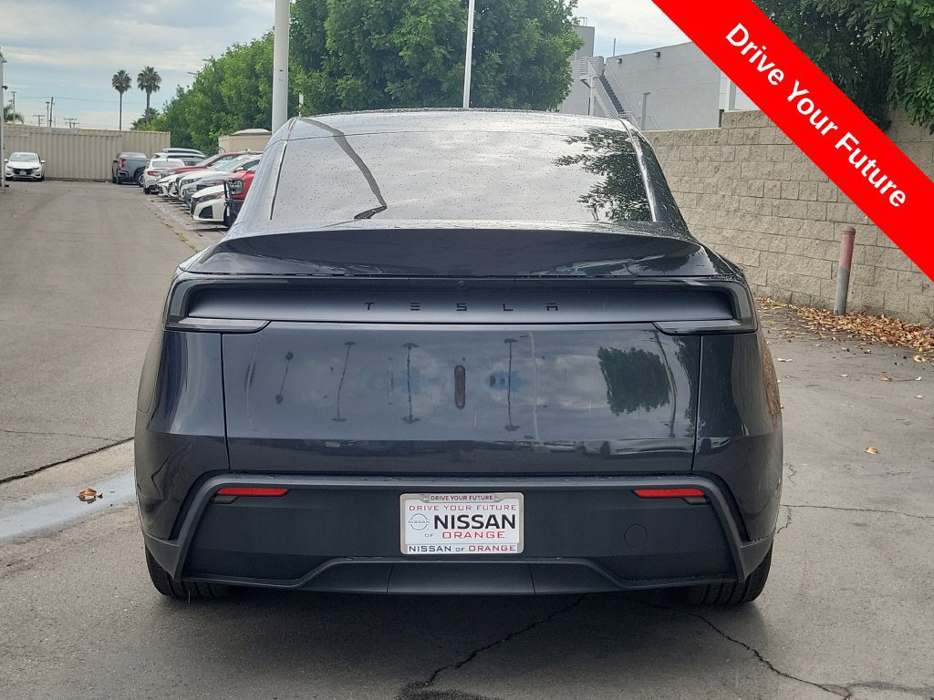 Used 2026 Tesla Model Y 2WD image 27