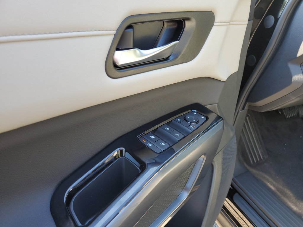 New 2026 Nissan Pathfinder SL FWD image 18