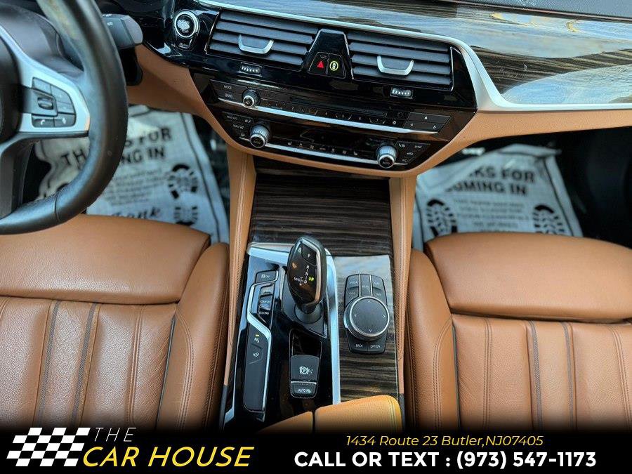 Used 2018 BMW 540i xDrive 540i xDrive Sedan image 30