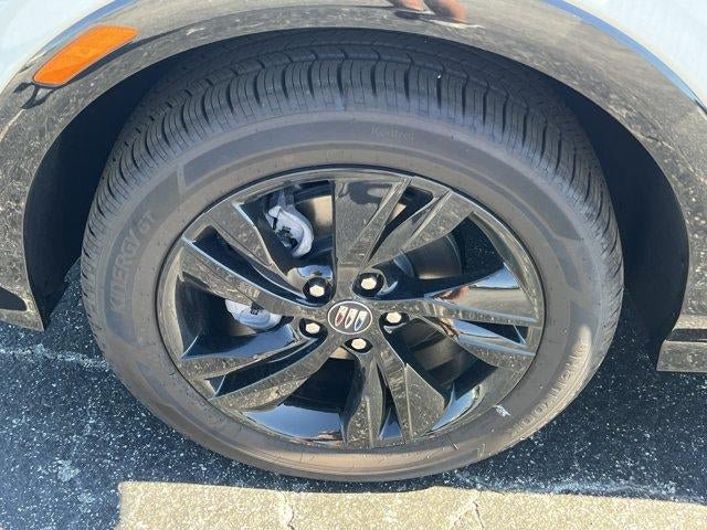 New 2026 Buick Encore GX Sport Touring FWD image 11