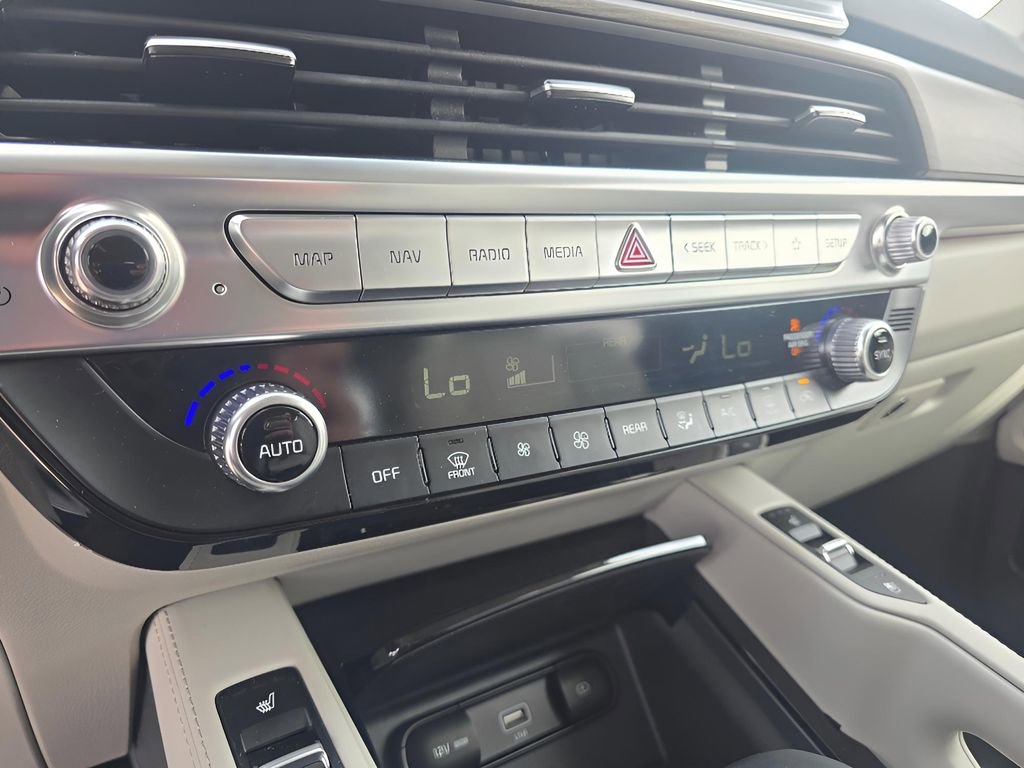 Used 2021 Kia Telluride SX w/ Towing Package image 20