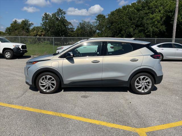 Used 2023 Chevrolet Bolt EUV LT FWD image 8