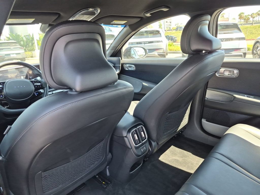 Used 2024 Hyundai Ioniq 6 SEL RWD image 28