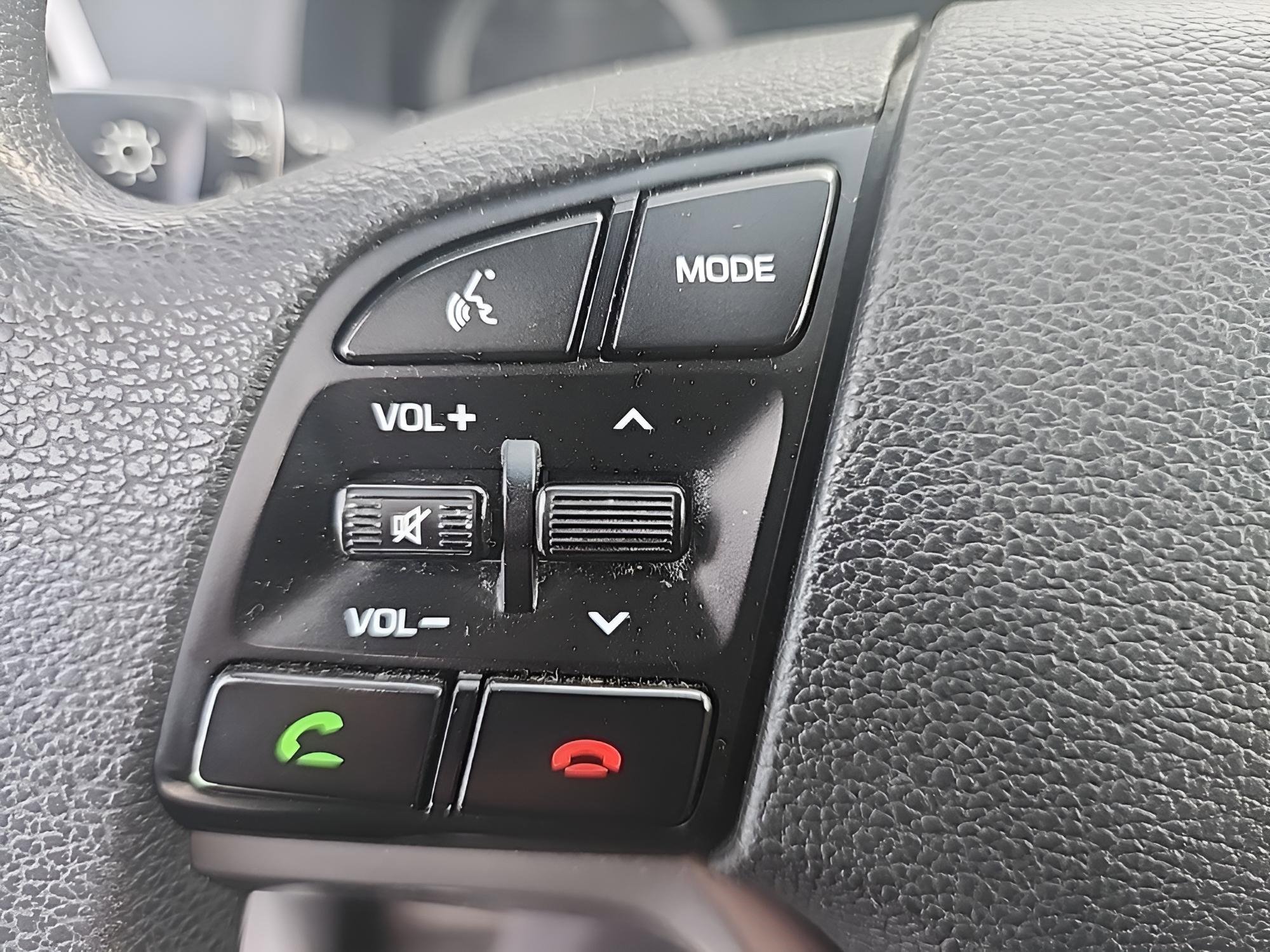 Used 2018 Hyundai Tucson SE image 17