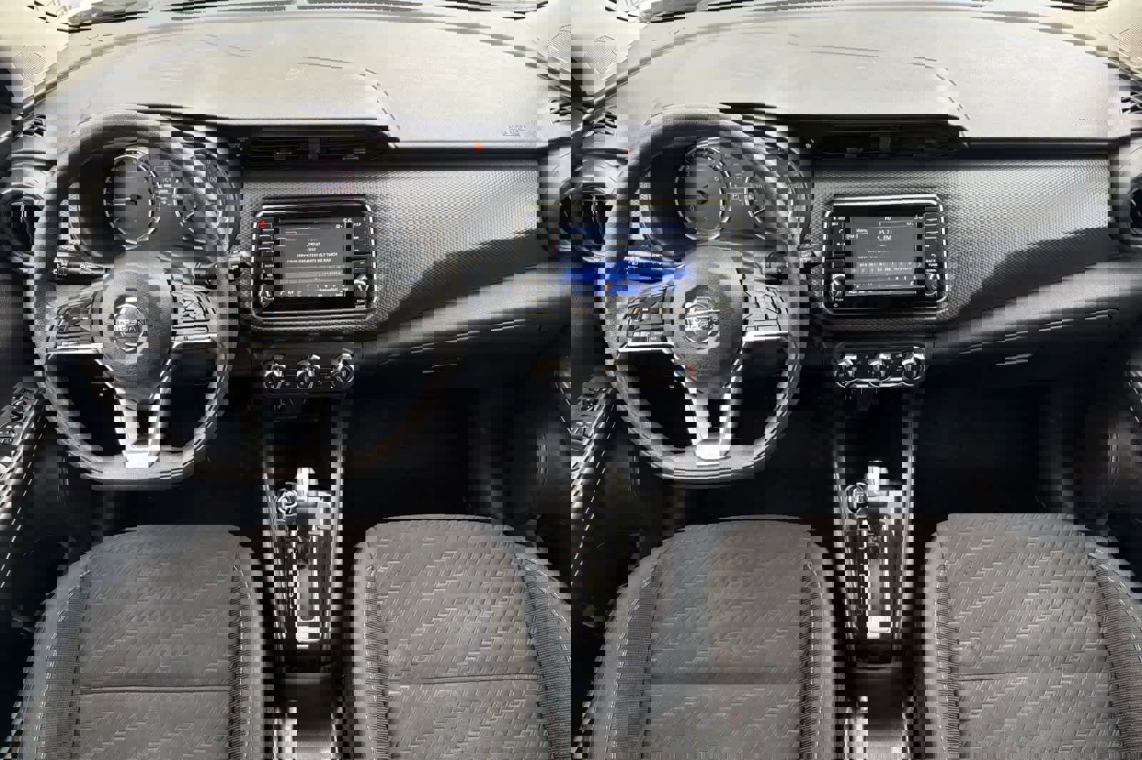 Used 2021 Nissan Kicks S image 3