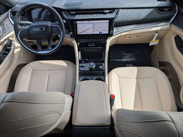 New 2026 Jeep Grand Cherokee Limited AWD/4WD image 15