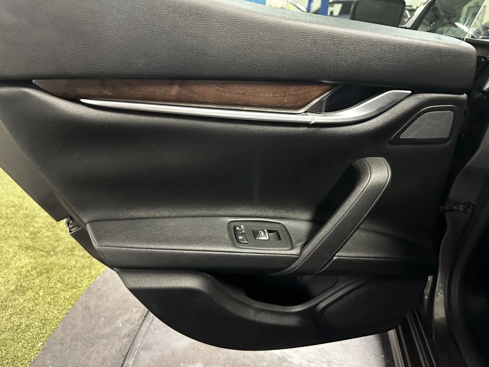 Used 2015 Maserati Ghibli S Q4 image 14