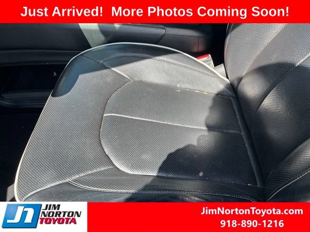Used 2021 Chrysler Pacifica Limited w/ Premium & Safety Sphere Group FWD image 7