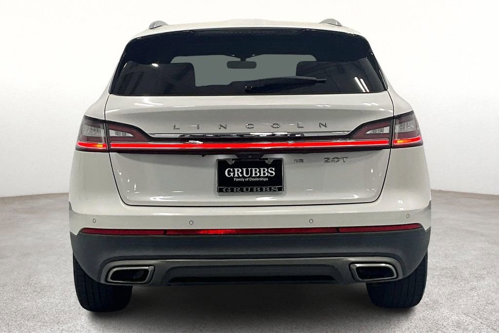 Used 2020 Lincoln Nautilus FWD w/ Equipment Group 101A image 4