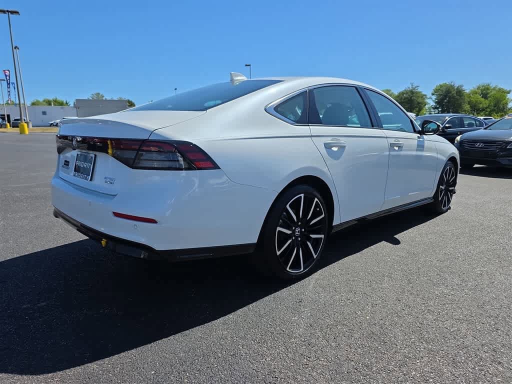 Certified 2025 Honda Accord Touring image 11