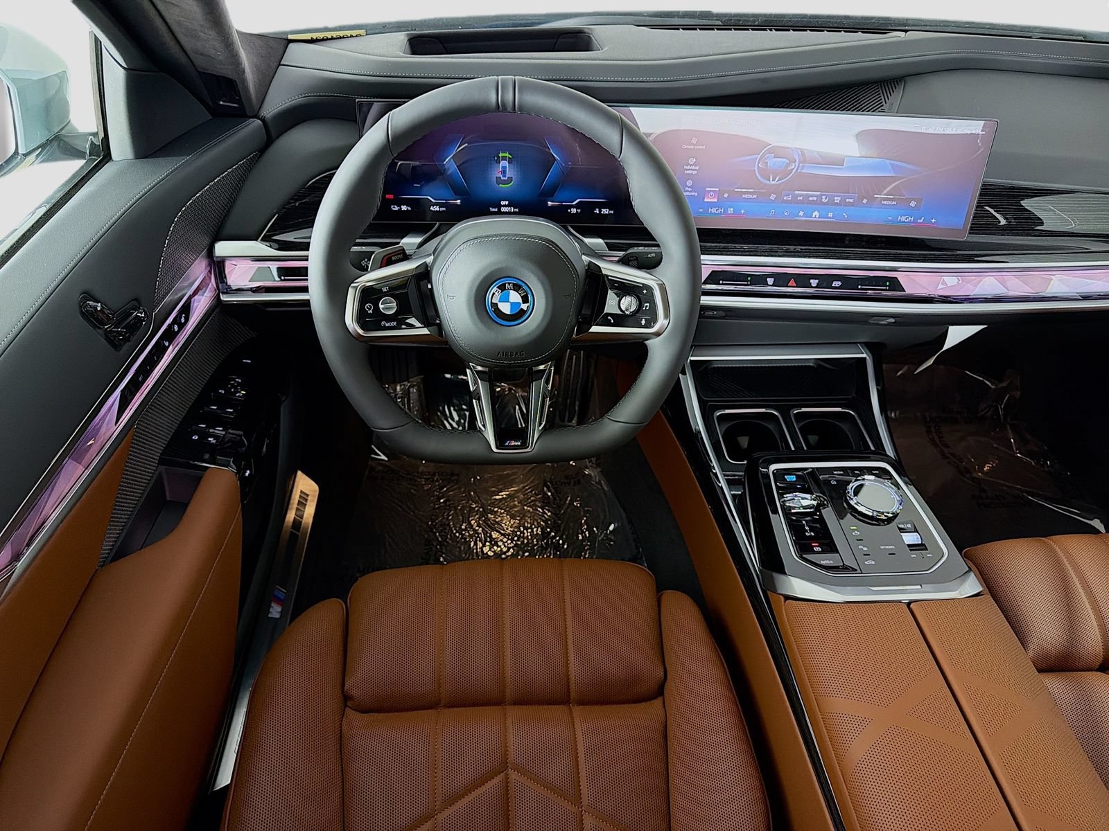 New 2026 BMW i7 xDrive60 AWD/4WD image 24