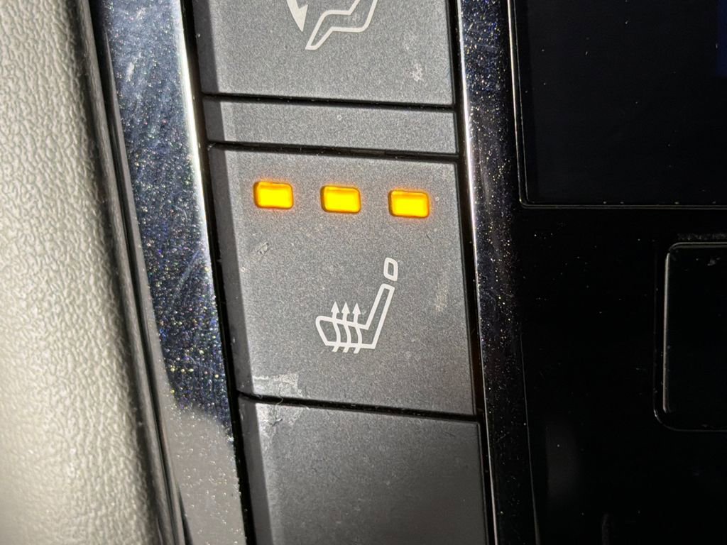 Used 2023 INFINITI QX50 Luxe image 32