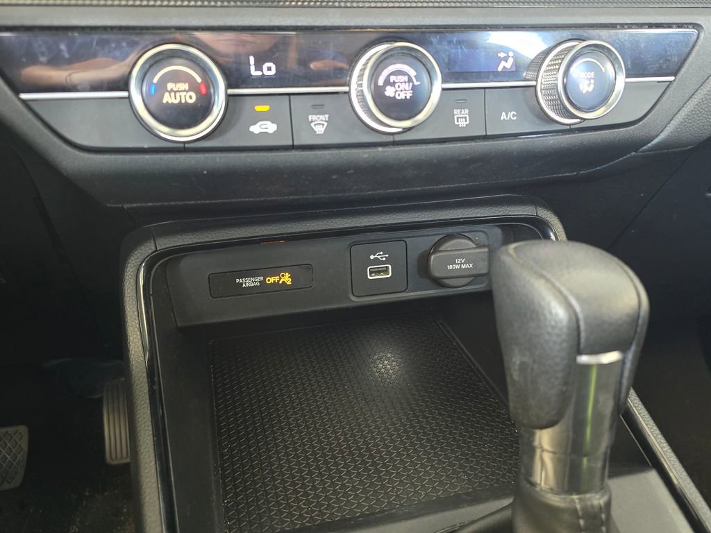 Used 2023 Honda CR-V LX image 9