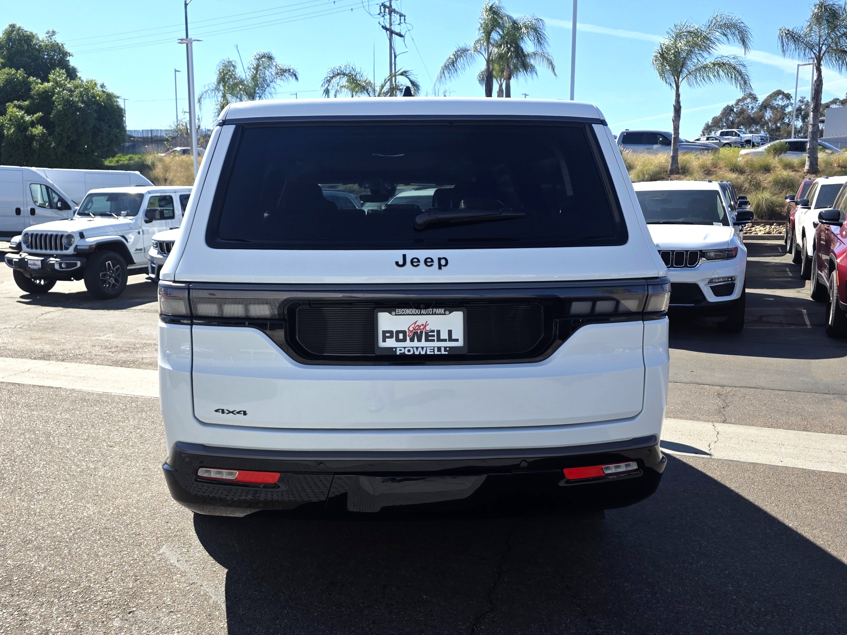 New 2026 Jeep Grand Wagoneer L Limited w/ Premium Group II AWD/4WD image 6